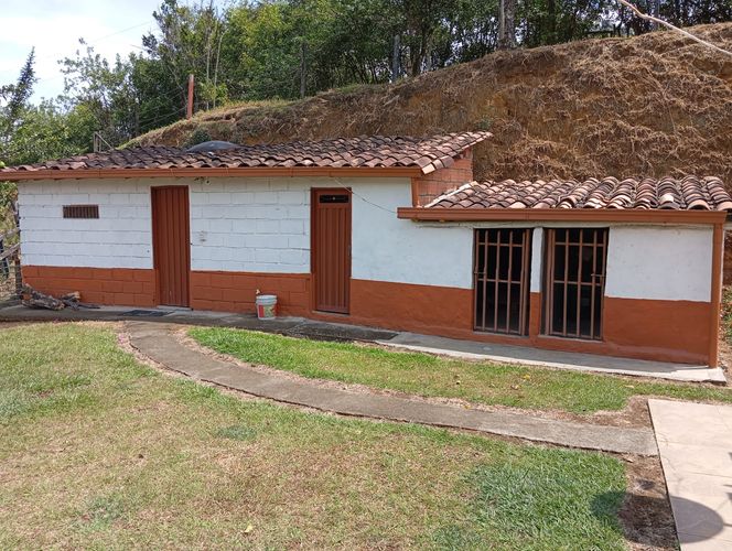 Finca en  Arriendo en Girardota - Miniatura 5