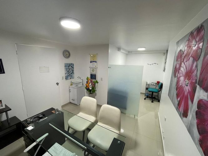 Edificio en Arriendo en Santa Barbara, Bogotá - Miniatura 7