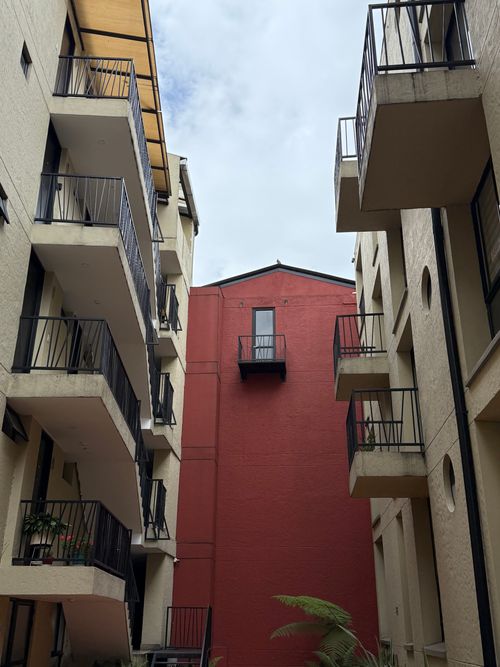 Apartaestudio en Venta en La candelaria, Bogotá - Miniatura 3