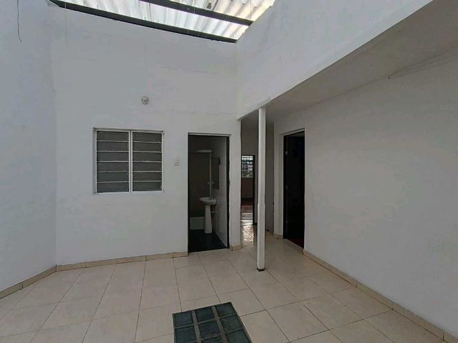 Casa en Arriendo en Av Paralela, Manizales - Miniatura 2