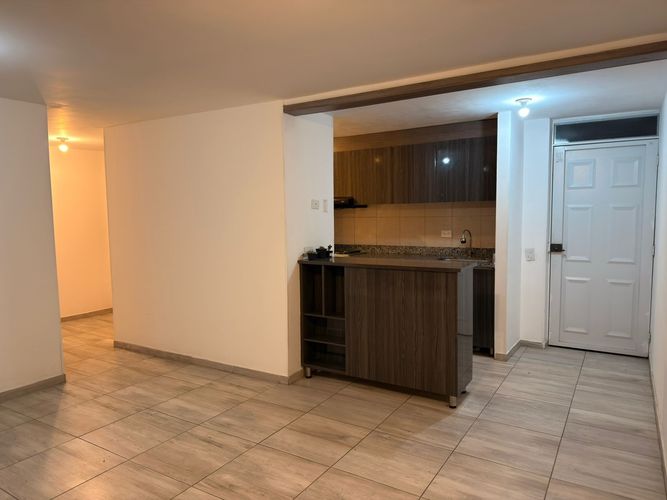 Apartamento en Arriendo en La Prosperidad, Madrid - Miniatura 4