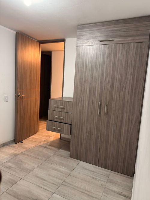 Apartamento en Arriendo en La Prosperidad, Madrid - Miniatura 5
