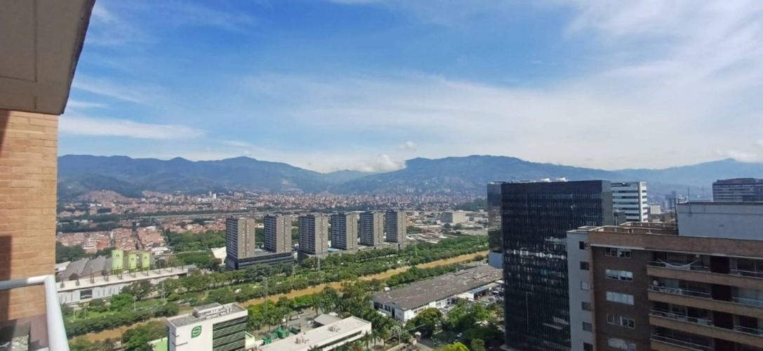 Apartamento en Arriendo en Ciudad del Río, Medellín - Miniatura 8