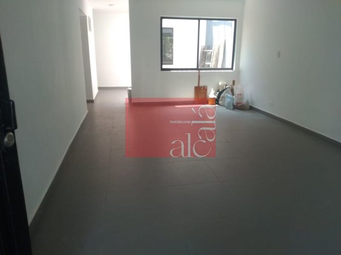 Casa en arriendo en La magnolia, Envigado - Miniatura 3