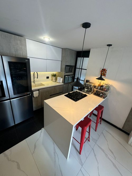 Apartaestudio en Venta en Ciudad del Río, Medellín - Miniatura 2