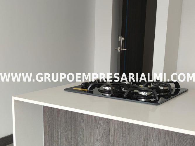 Apartaestudio en Arriendo en El Poblado, Medellín - Miniatura 10