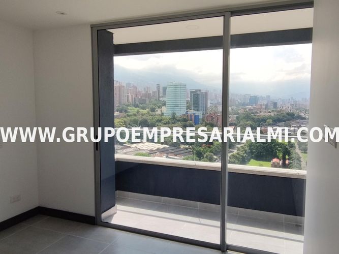 Apartaestudio en Arriendo en El Poblado, Medellín - Miniatura 13
