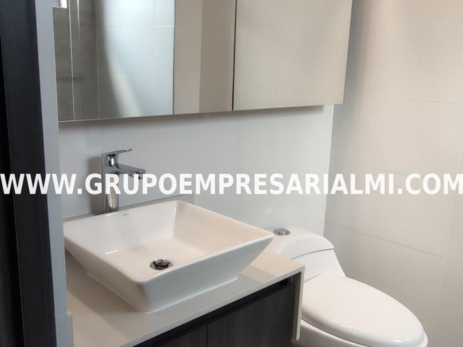 Apartaestudio en Arriendo en El Poblado, Medellín - Miniatura 28
