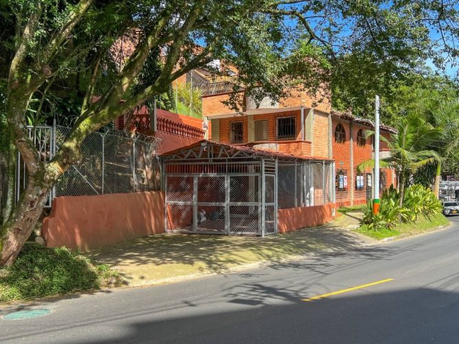 Casa en Arriendo en El chocho, Envigado - Miniatura 19