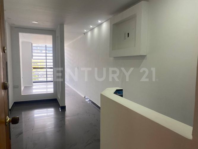 Oficina en  Venta en Unicentro Bogotá, Bogotá - Imagen 1
