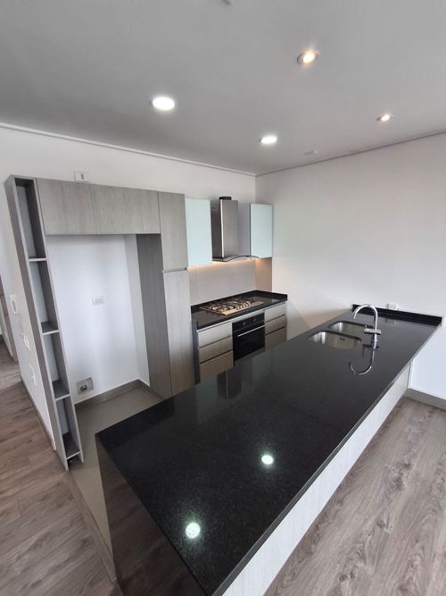 Apartamento en Arriendo en San patricio, Bogotá - Miniatura 3