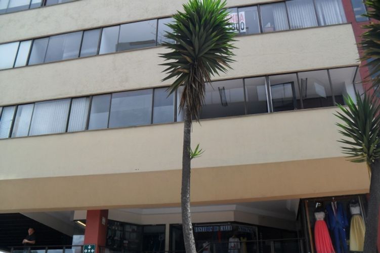 Oficina en  Arriendo en Unicentro Bogotá, Bogotá - Miniatura 2