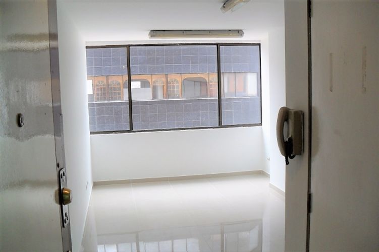 Oficina en  Arriendo en Unicentro Bogotá, Bogotá - Miniatura 4