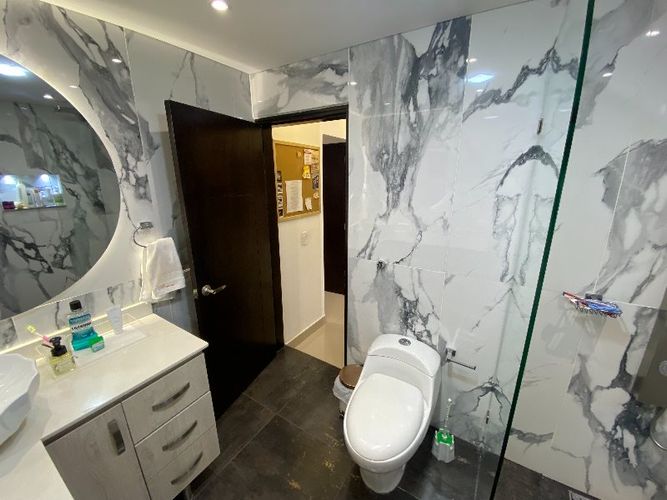 Edificio en venta en Laureles, Medellín - Miniatura 9