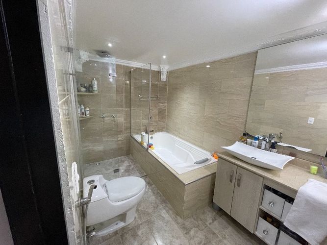 Edificio en venta en Laureles, Medellín - Miniatura 12