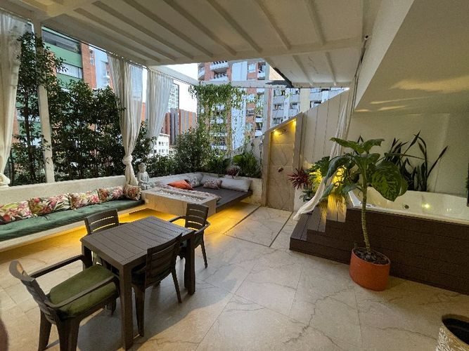 Edificio en venta en Laureles, Medellín - Miniatura 17