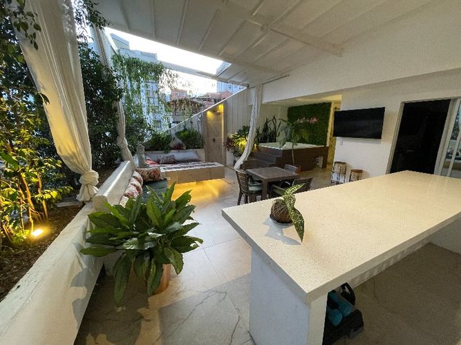 Edificio en venta en Laureles, Medellín - Miniatura 18