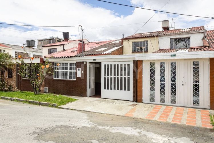 Casa en  Venta en Mandalay, Bogotá - Imagen 1