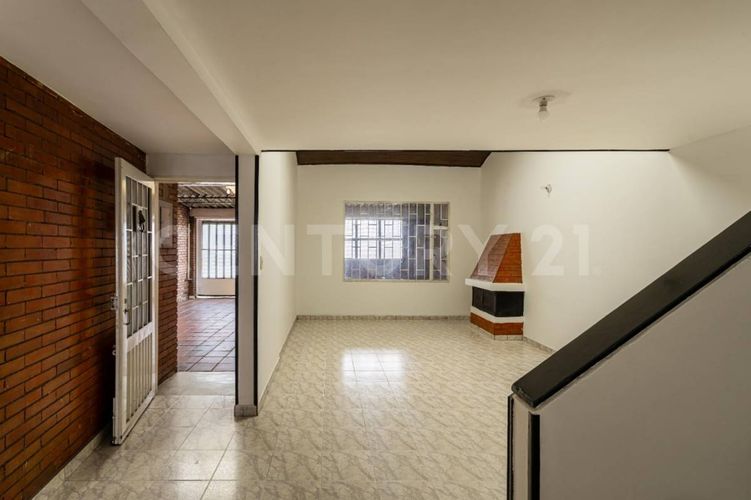 Casa en  Venta en Mandalay, Bogotá - Miniatura 2