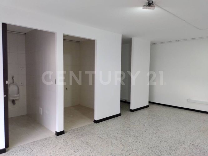 Local en Arriendo en Las americas, Bogotá - Miniatura 4