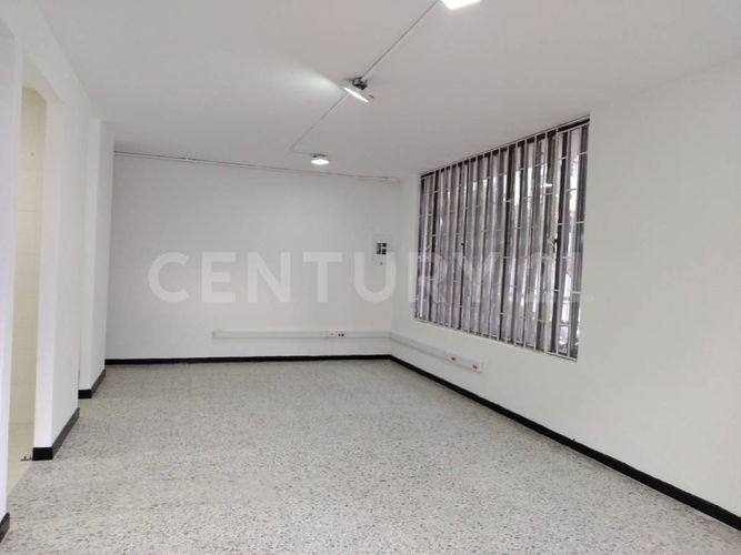 Local en Arriendo en Las americas, Bogotá - Miniatura 12
