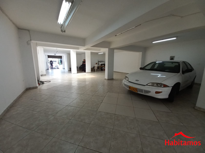 Local en venta en Laureles, Medellín - Imagen 1