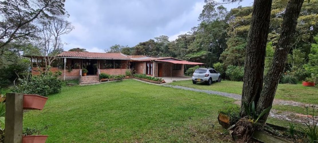 Finca en venta en Guarne - Imagen 1