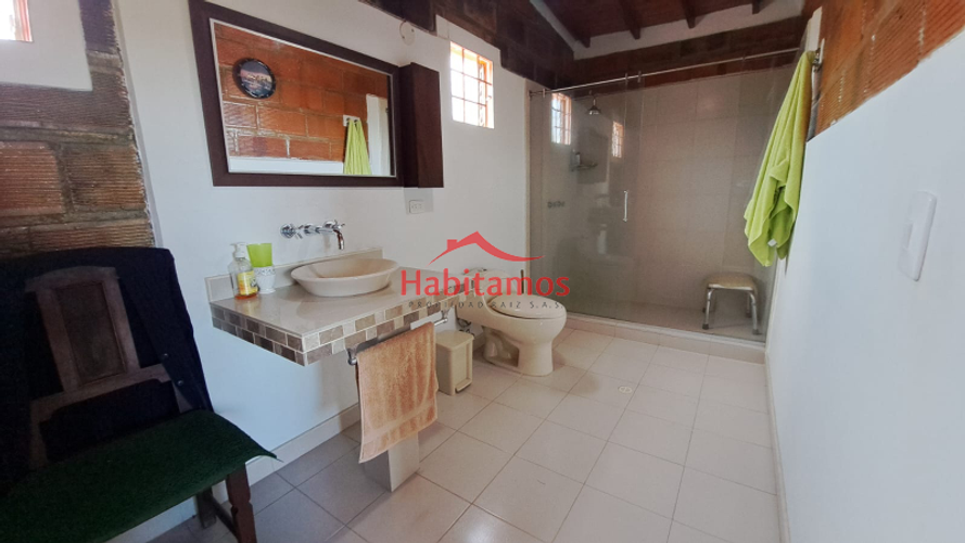 Finca en venta en La clara, Guarne - Miniatura 11