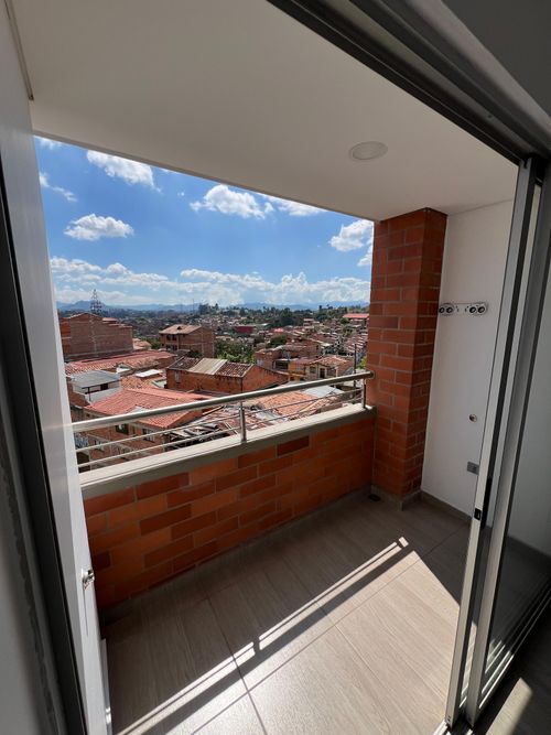 Apartamento en  Venta en Rionegro - Miniatura 3