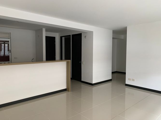 Apartamento en Venta en Conjunto residencial lagos de la bocha, Cali - Miniatura 2
