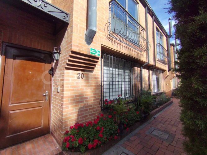 Casa en Arriendo en Colina Campestre, Bogotá - Miniatura 14