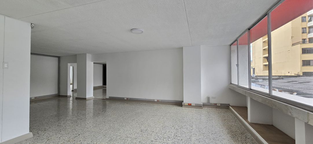 Oficina en  Venta en Armenia - Miniatura 4
