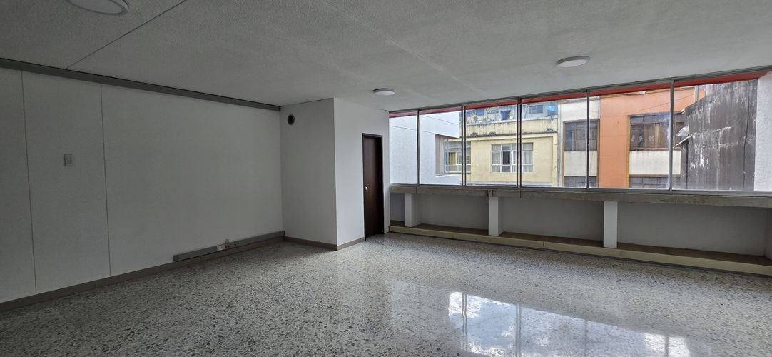 Oficina en  Venta en Armenia - Miniatura 8
