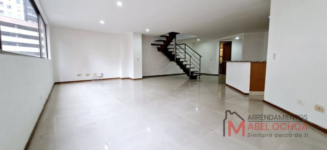 Apartamento en  Venta en Las Lomitas, Sabaneta - Imagen 1