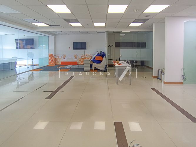 Oficina en Venta en Chicó Navarra, Bogotá - Miniatura 4