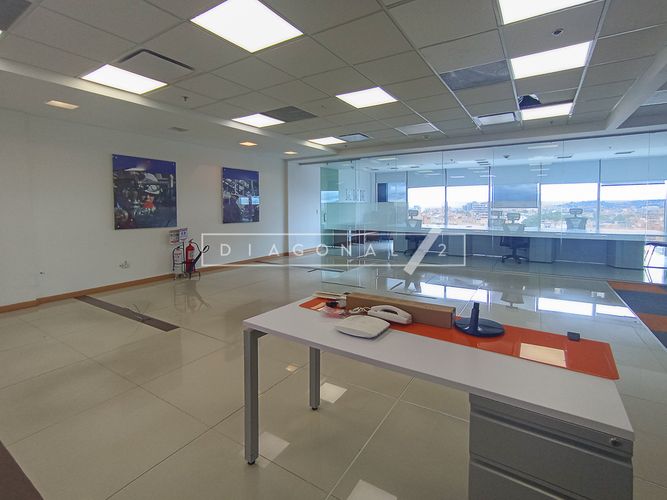 Oficina en Venta en Chicó Navarra, Bogotá - Miniatura 14