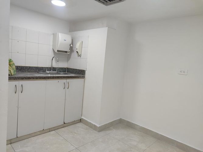 Local en Arriendo en Vipasa, Cali - Miniatura 4