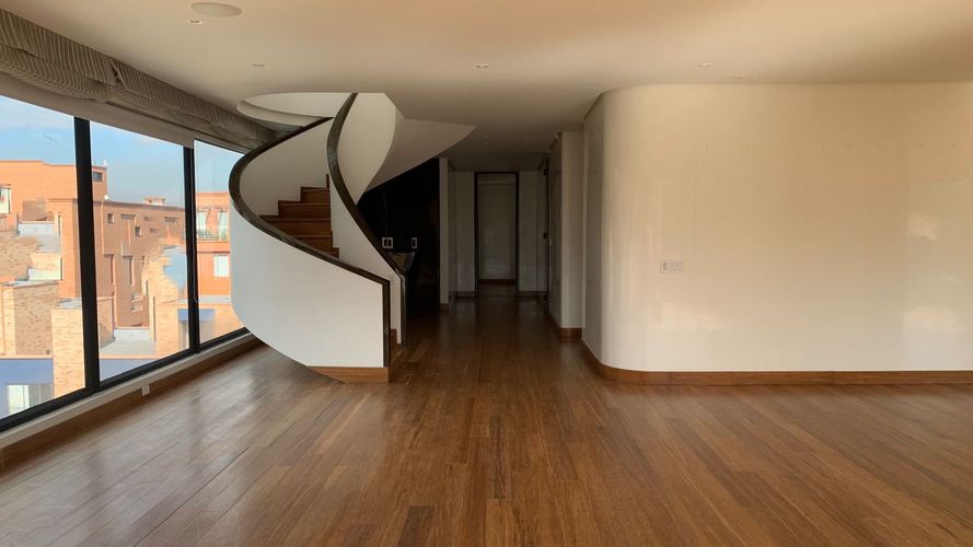 Apartamento en Venta en Usaquen, Bogotá - Miniatura 4