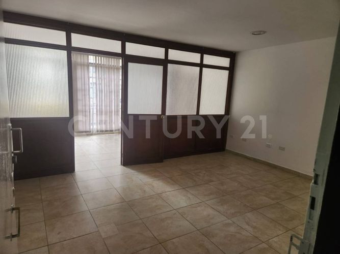Oficina en Arriendo en Zona centro, Bogotá - Miniatura 4