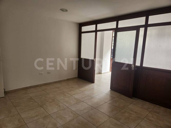 Oficina en Arriendo en Zona centro, Bogotá - Miniatura 5