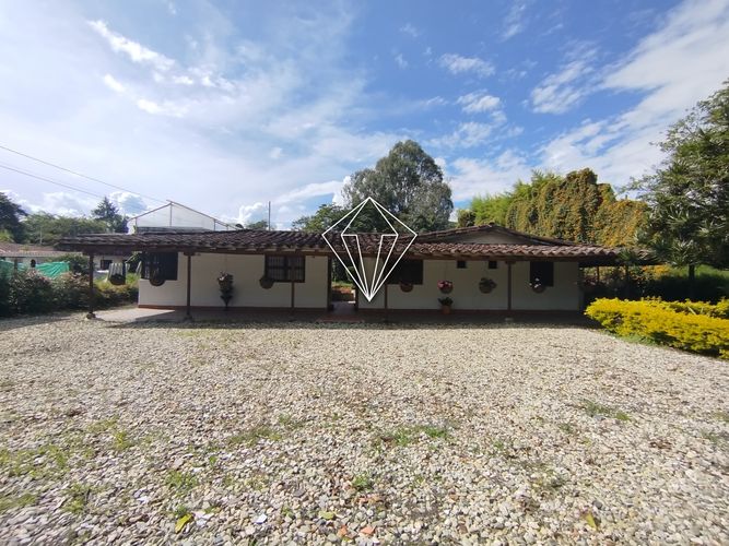 Finca en  Arriendo en El carmen de viboral - Imagen 1