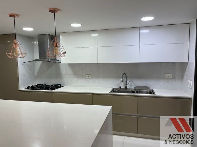 Casa en venta en La pilarica, Medellín - Miniatura 7