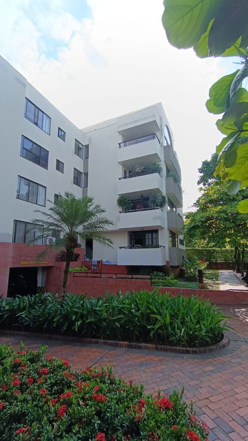 Apartamento en  Arriendo en Multicentro, Cali - Miniatura 4