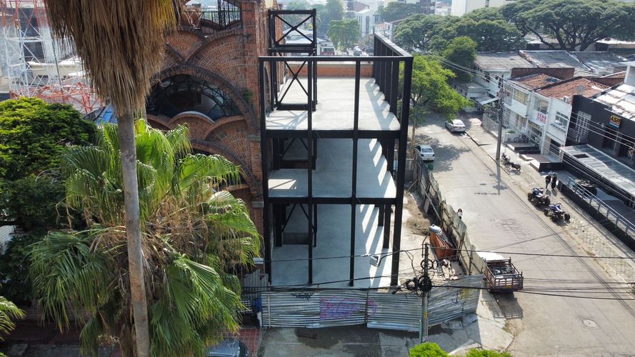 Edificio en Venta en Santa monica, Cali - Miniatura 2