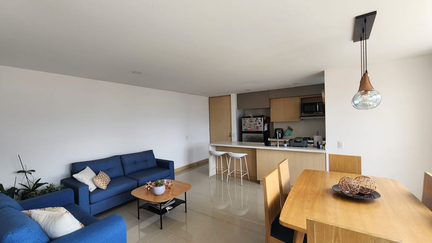 Apartamento en Venta en Castropol, Medellín - Miniatura 2