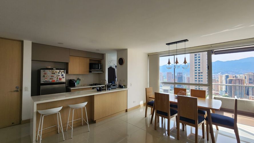 Apartamento en Venta en Castropol, Medellín - Miniatura 4