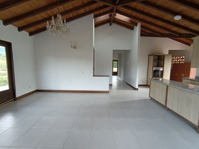 Finca en Arriendo en La ceja - Miniatura 13
