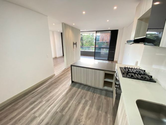 Apartaestudio en  Arriendo en El Poblado, Medellín - Miniatura 2
