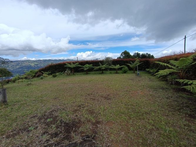 Finca en Arriendo en Guarne - Miniatura 19