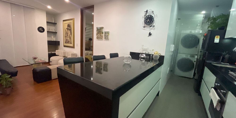 Apartaestudio en Venta en Nueva Autopista, Bogotá - Miniatura 2